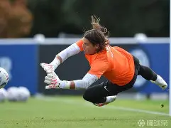 线上娱乐-国际米兰提前续约主力门将，保持核心阵容