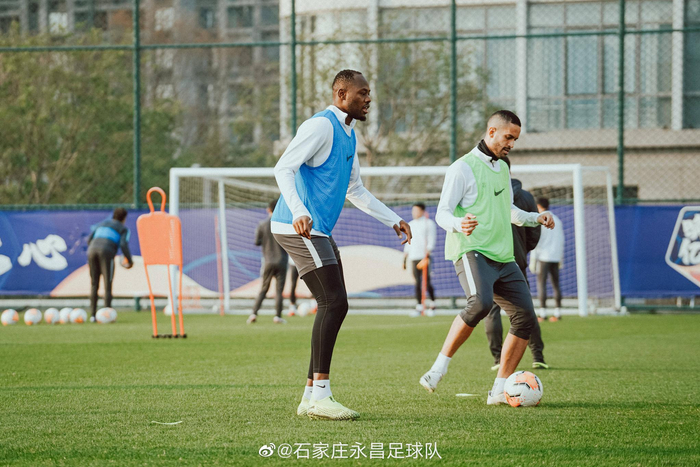 C7娱乐官网-石家庄永昌主场大胜深圳佳兆业，提振士气